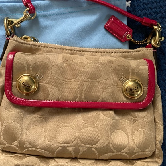 COACH "POPPY" X-BODY AND MATCHING SKINNY MINI~EUC~BACK TO SCHOOL SALE!! - Picture 2 of 15
